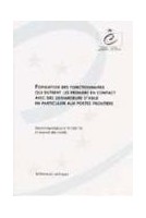 Formation des fonctionnaires qui entrent les premiers en contact avec des demandeurs d'asile en particulier aux postes frontière - Recommandation n° R(98)15 et exposé des motifs