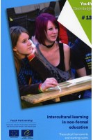 Intercultural learning in non-formal education: theoretical frameworks and starting points