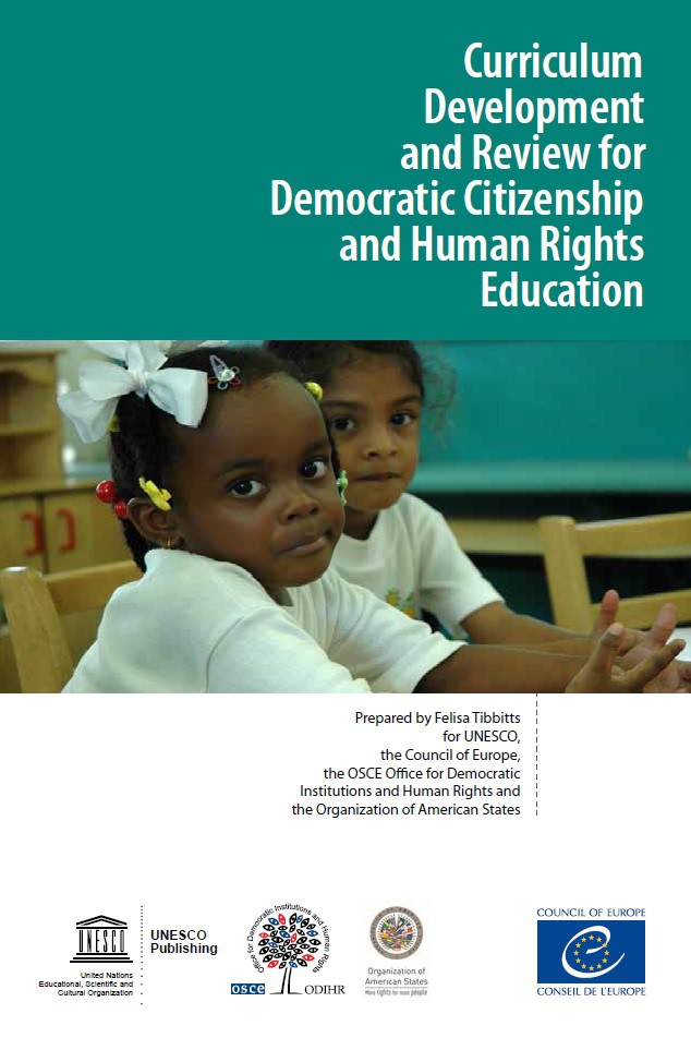 PDF - Curriculum Development and Review for Democratic Citizenship and Human Rights Education