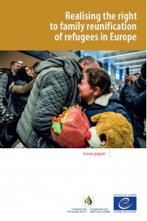 PDF - Realising the right to family reunification of refugees in Europe